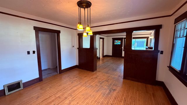 112 E 16th Ave, Spokane, WA 99203