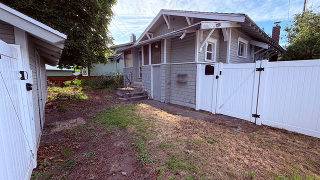 112 E 16th Ave, Spokane, WA 99203