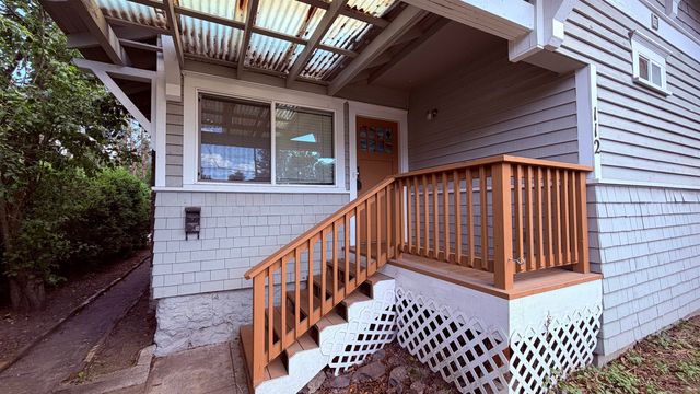 112 E 16th Ave, Spokane, WA 99203