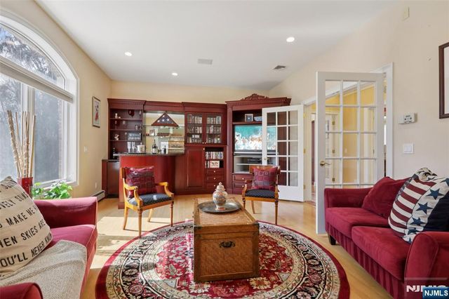 14 Werimus Brook Road, Saddle River, NJ 07458