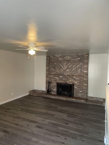 537 W University Avenue, Fresno, CA 93705