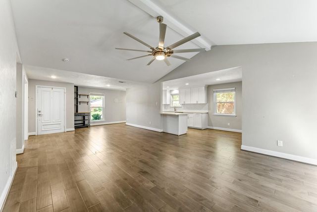 2515 Blue Willow Drive, Houston, TX 77042