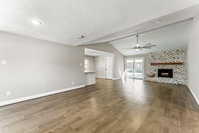 2515 Blue Willow Drive, Houston, TX 77042