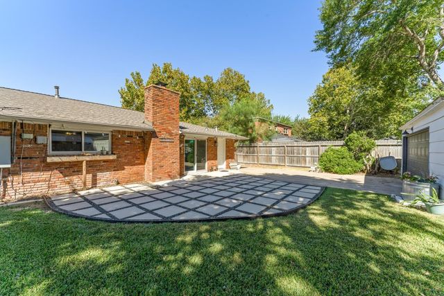 2515 Blue Willow Drive, Houston, TX 77042