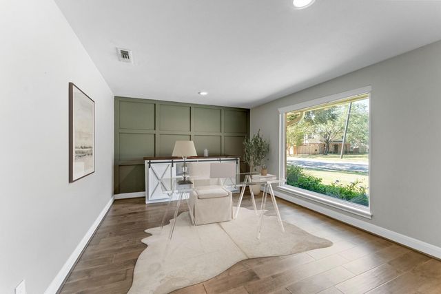 2515 Blue Willow Drive, Houston, TX 77042