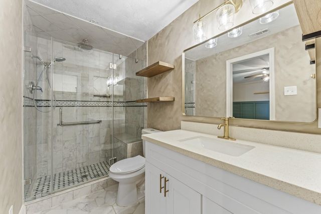 2515 Blue Willow Drive, Houston, TX 77042