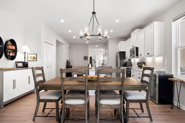 6575 Jocelyn Avenue S, Cottage Grove, MN 55016