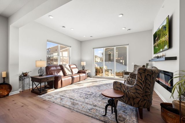 6575 Jocelyn Avenue S, Cottage Grove, MN 55016