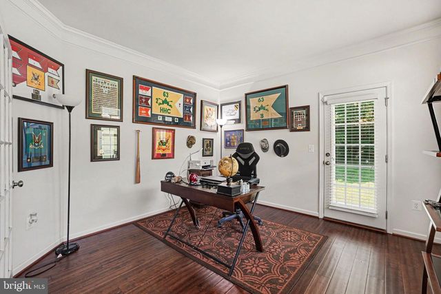 60 CROWNCREST RD, Fredericksburg, VA 22406