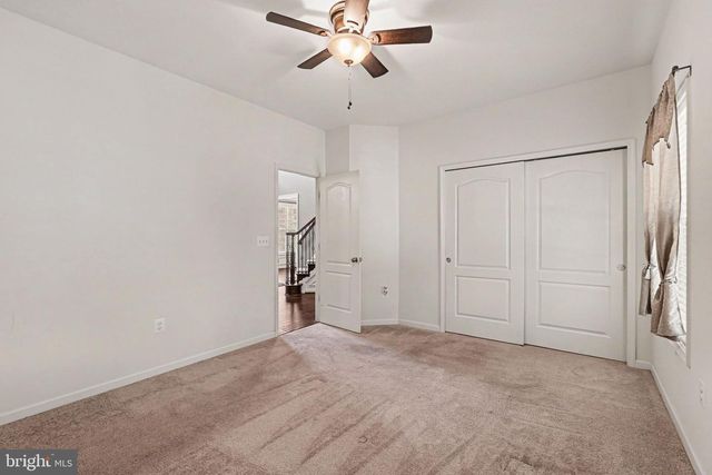 60 CROWNCREST RD, Fredericksburg, VA 22406