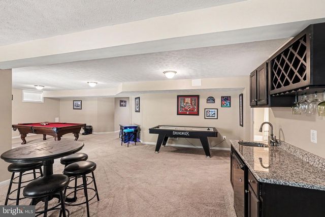 60 CROWNCREST RD, Fredericksburg, VA 22406