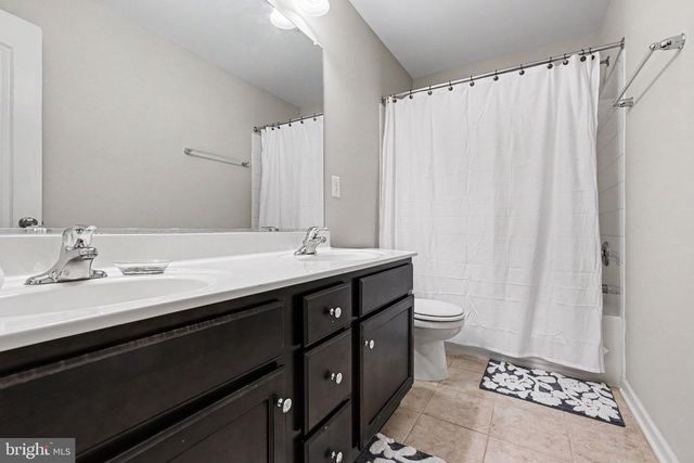 60 CROWNCREST RD, Fredericksburg, VA 22406