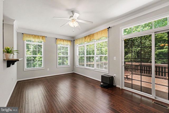 60 CROWNCREST RD, Fredericksburg, VA 22406