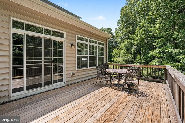 60 CROWNCREST RD, Fredericksburg, VA 22406