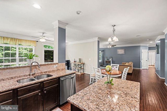 60 CROWNCREST RD, Fredericksburg, VA 22406