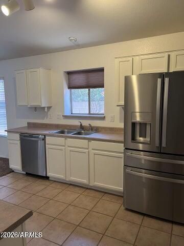 4621 E ABRAHAM Lane, Phoenix, AZ 85050