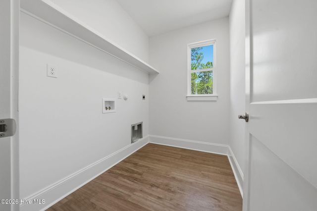 646 E Boiling Spring Road, Southport, NC 28461