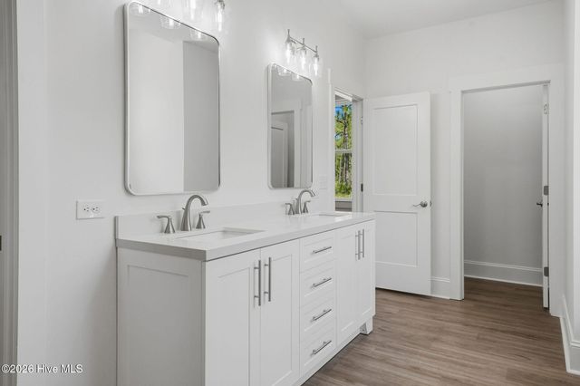 646 E Boiling Spring Road, Southport, NC 28461