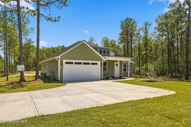 646 E Boiling Spring Road, Southport, NC 28461