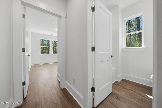 646 E Boiling Spring Road, Southport, NC 28461