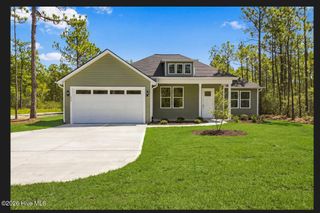 646 E Boiling Spring Road, Southport, NC 28461