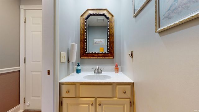 4333 Brandywine Drive, Newburgh, IN 47630