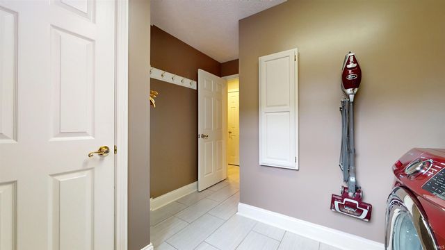 4333 Brandywine Drive, Newburgh, IN 47630
