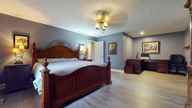 4333 Brandywine Drive, Newburgh, IN 47630