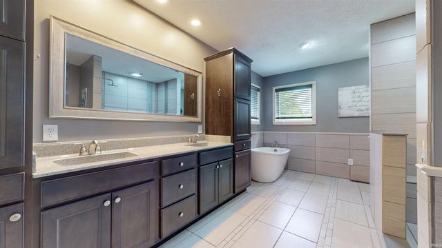 4333 Brandywine Drive, Newburgh, IN 47630