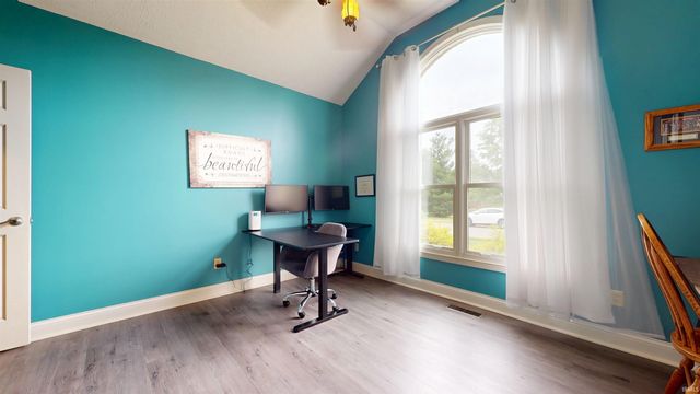 4333 Brandywine Drive, Newburgh, IN 47630