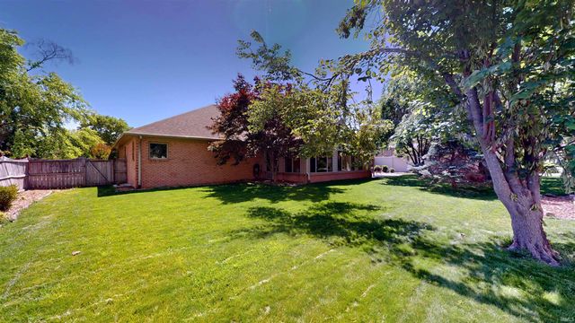 4333 Brandywine Drive, Newburgh, IN 47630