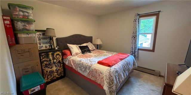 33 Eggleston Road, Aurora, OH 44202