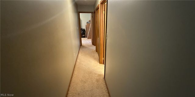 33 Eggleston Road, Aurora, OH 44202
