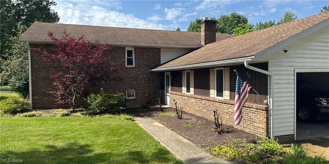 33 Eggleston Road, Aurora, OH 44202