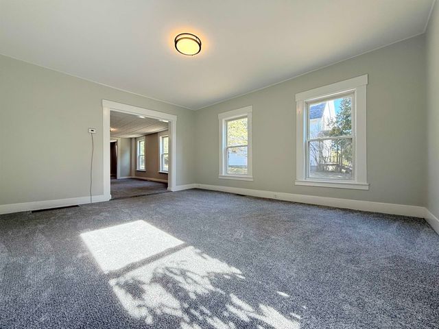 30 Sweatt Street, Boscawen, NH 03303