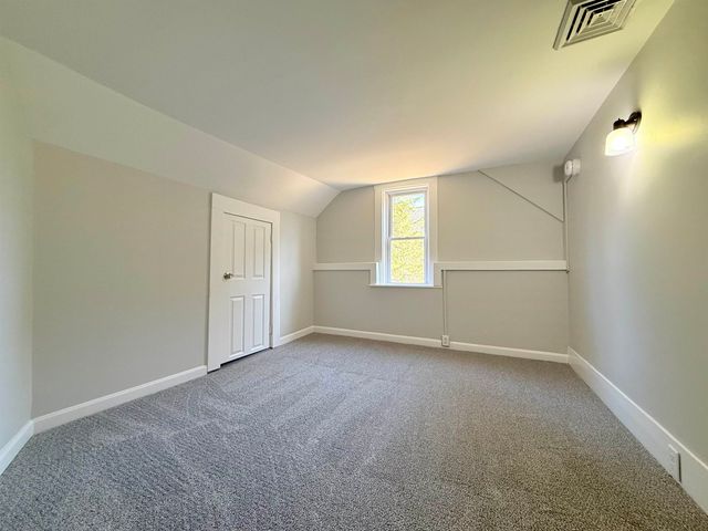 30 Sweatt Street, Boscawen, NH 03303