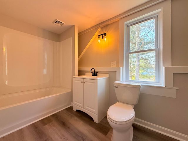 30 Sweatt Street, Boscawen, NH 03303