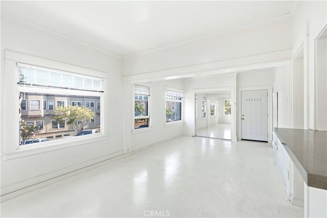 333 W 4th Street 13, Long Beach, CA 90802