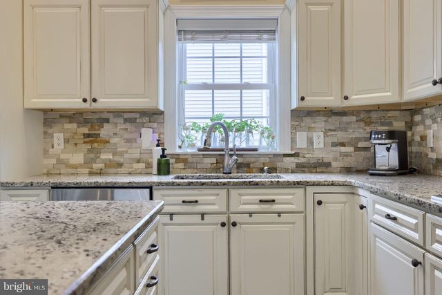 336 ROYAL HUNT WAY, Lititz, PA 17543
