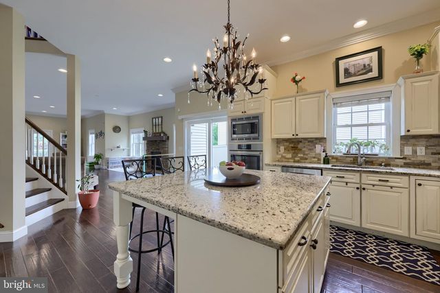 336 ROYAL HUNT WAY, Lititz, PA 17543