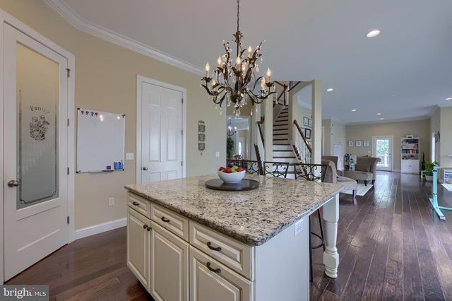 336 ROYAL HUNT WAY, Lititz, PA 17543
