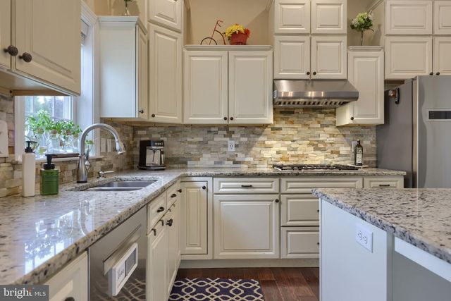 336 ROYAL HUNT WAY, Lititz, PA 17543