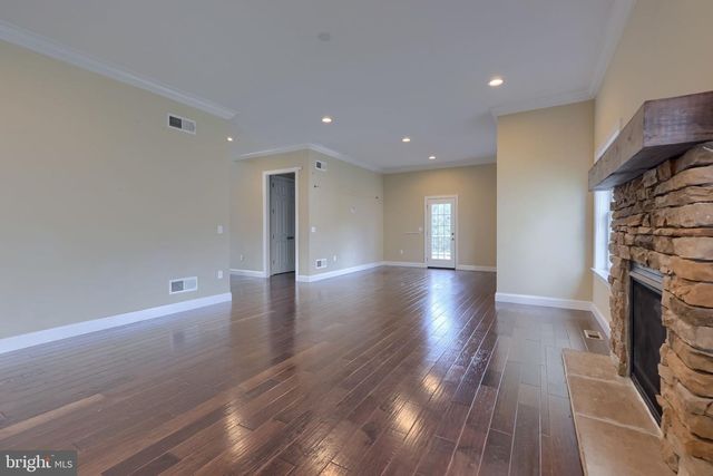 336 ROYAL HUNT WAY, Lititz, PA 17543