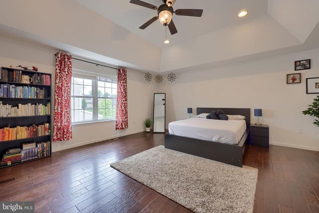 336 ROYAL HUNT WAY, Lititz, PA 17543