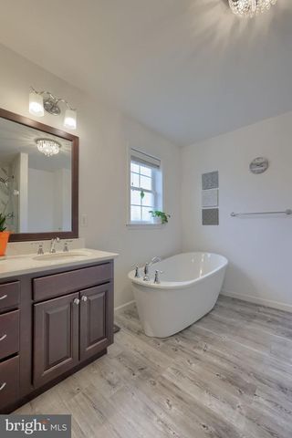336 ROYAL HUNT WAY, Lititz, PA 17543