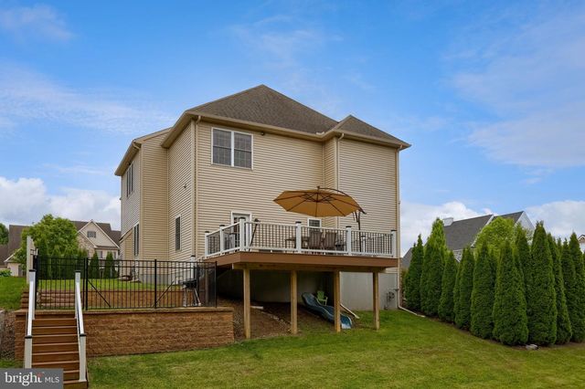 336 ROYAL HUNT WAY, Lititz, PA 17543