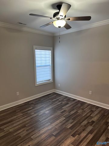 15100 Blackburn Road, Athens, AL 35611