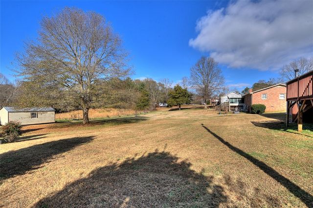 3517 River Road, Piedmont, SC 29673