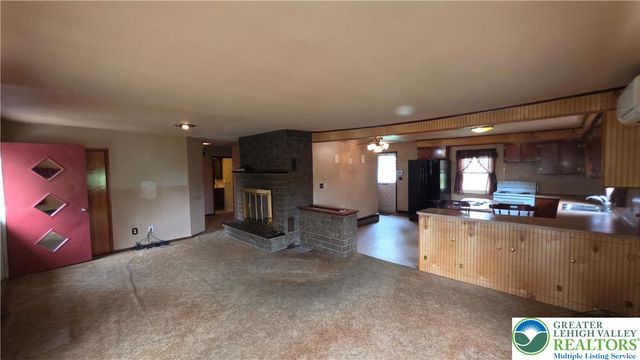 1237 Keller Road, Bushkill Twp, PA 18091