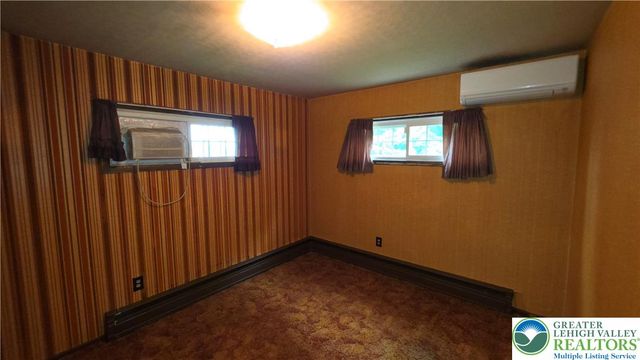 1237 Keller Road, Bushkill Twp, PA 18091
